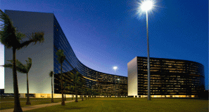 Prédios de Niemeyer podem virar um resort com cassino
