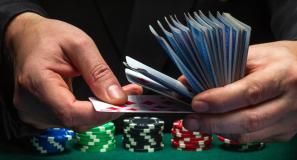 Jogue nos 5 Melhores Jogos de Poker e Desafie o Grande